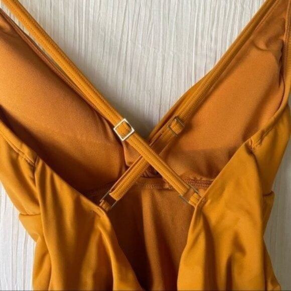 Bleu Rod Beattie One Piece Swimsuit Women's 12 NWT Desert Dreams Yellow Gold - Picture 6 of 12
